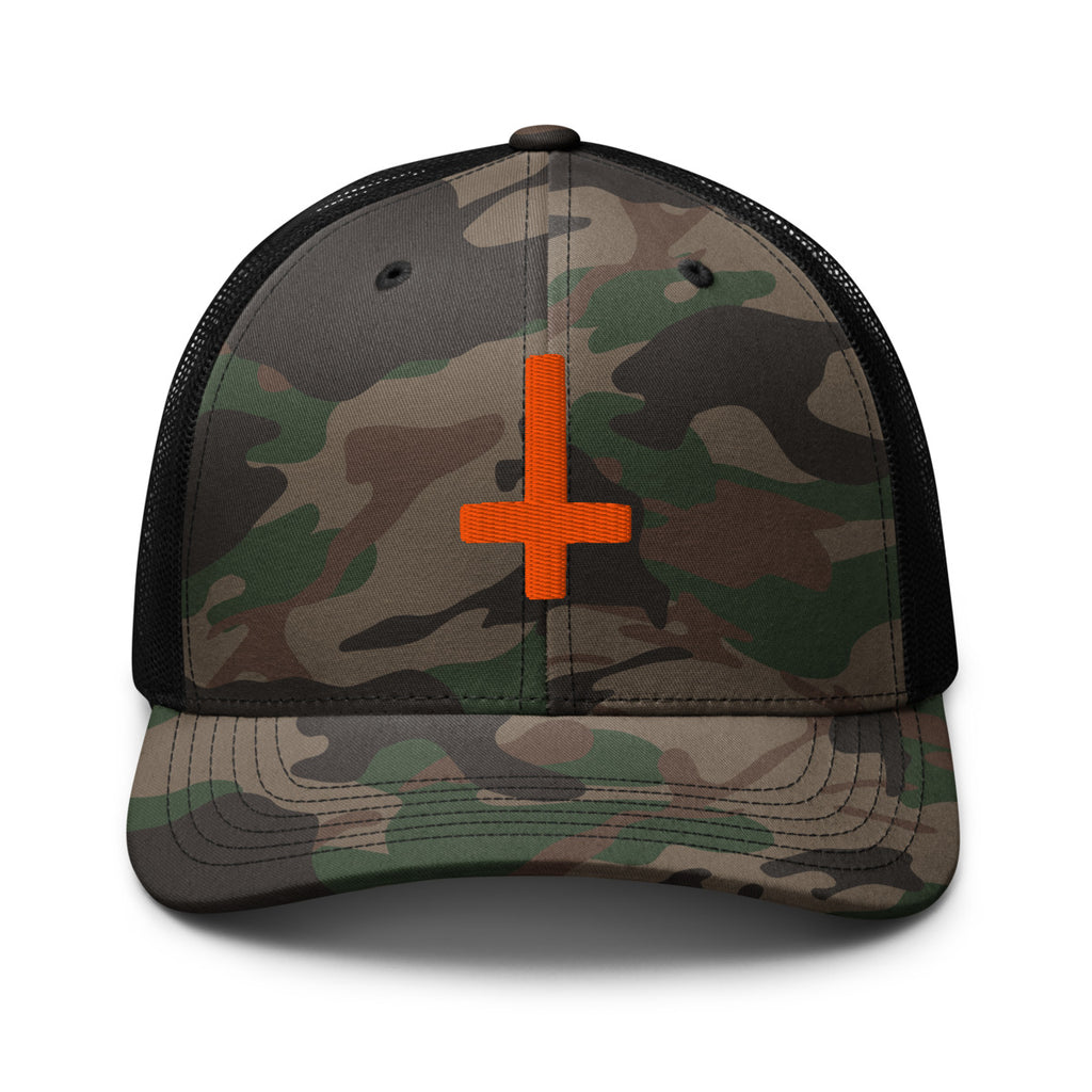 Camo/Black Peter's Cross 3D puff front