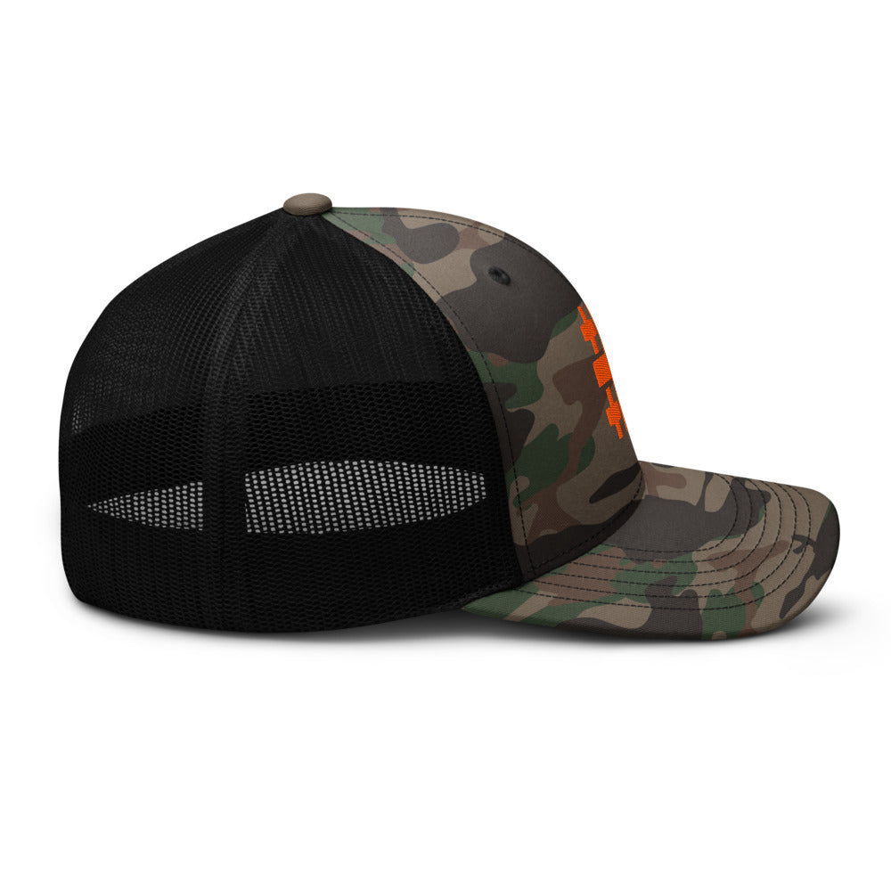 Camo/Black right